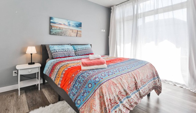 Super Clean Condo in Laval :)