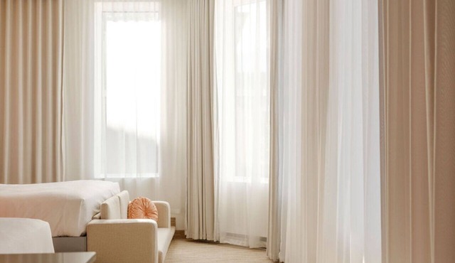 Superior Suite 5 - Rose Hôtel Invisible