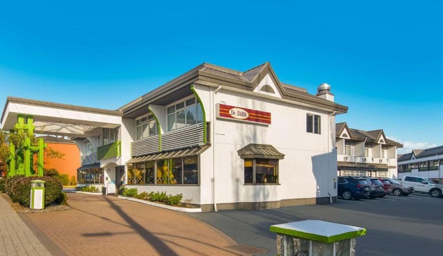 SureStay by Best Western North Vancouver Capilano