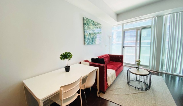 Sweet and Cozy 1 Bedroom in the heart of Downtown
