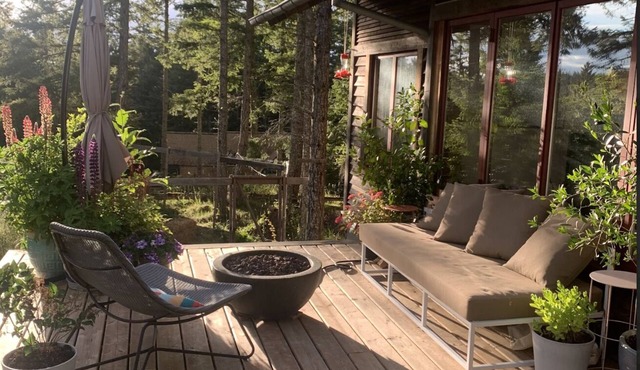 The Aerie l Saturna l Serenity, Comfort, Design