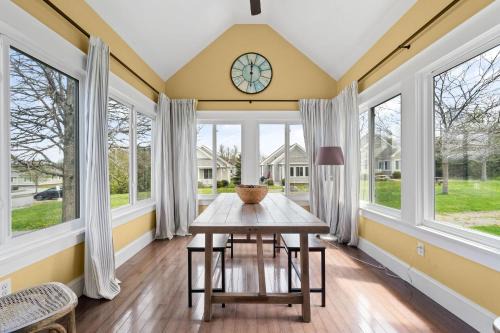 The Cottontail - 6 Meadowview Lane