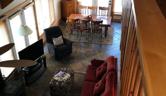 The Loons Waterfront Cottage/Private Beach Georgian Bay! book for Winter Season