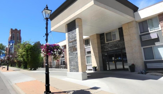 The Medicine Hat Villa