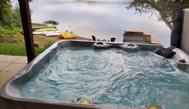 The Sweet Beach Cottage - Lake & Spa