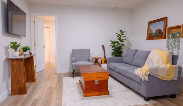 The Vida | Cozy, Pet-Friendly 1-Bed Hideaway