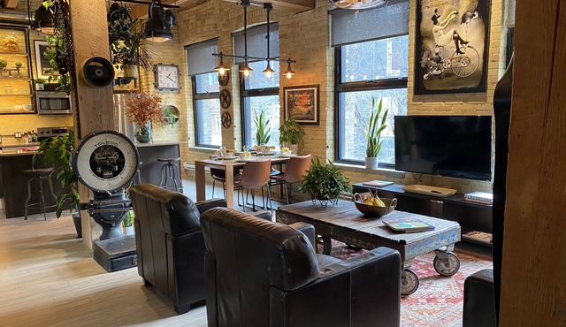 theLOFTonJAMES, Historic Exchange District, Exposed Brick & Beams, High Ceilings