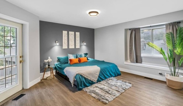 This house is a 3 bedroom(s), 3 bathrooms, located in West Kelowna, BC.