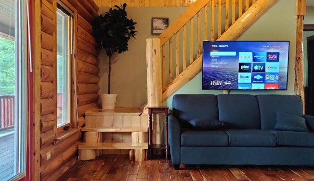 Tobermory Peaceful Private Entire Cottage Log Home Spacious Fully Equipped
