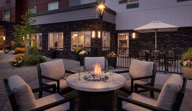 TownePlace Suites by Marriott West Kelowna