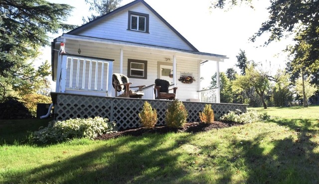 Traditional cottage in a very quiet rural area close to town.