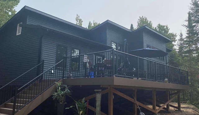 Tree Top Getaway in exclusive Cape Coppermine