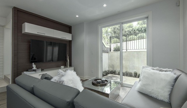 ⭐Ultra Luxury - Perfect for Families! Your own private putting green!⭐