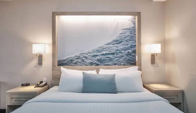 Vittoria Hotel and Suites