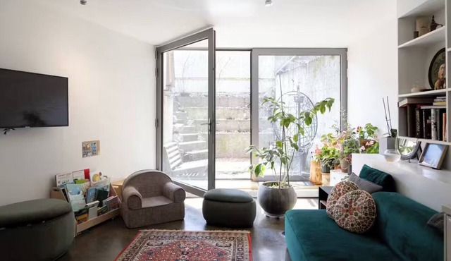 Walk to Everything! Bright & Stylish Fully Furnished Stay