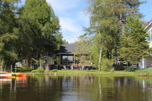 Waterfront & Spa - Le Petit Georges