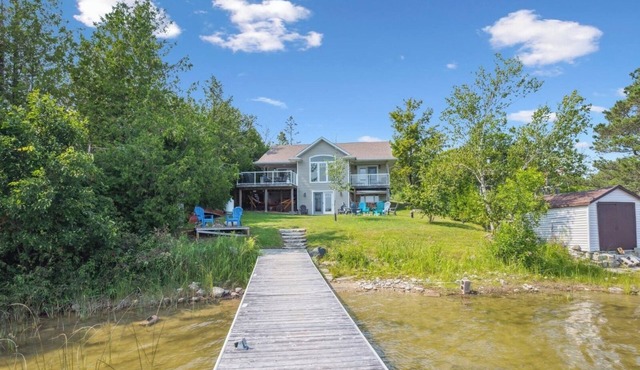 Watersedge | PET Friendly | 5-BEDS | | 4-Season | SWIM