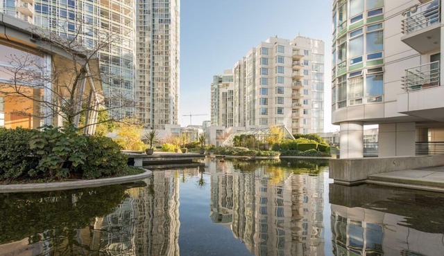 Welcome home to this beautiful unit with large balcony, in the best location!