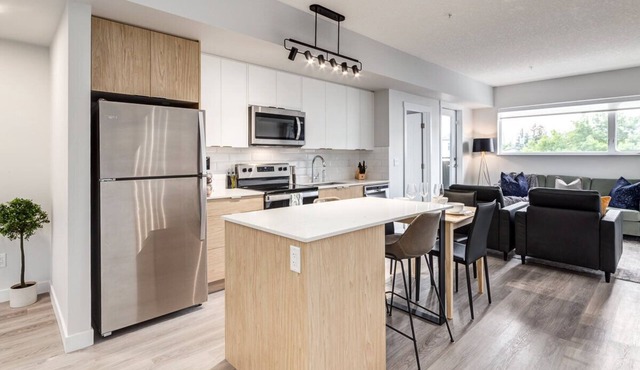 West Facing w/ 2 King Beds, Great For Families