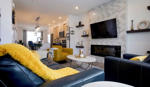 Westend Escape - 8 min from West Edmonton Mall!