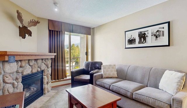 Whistler - Cascade Lodge 318