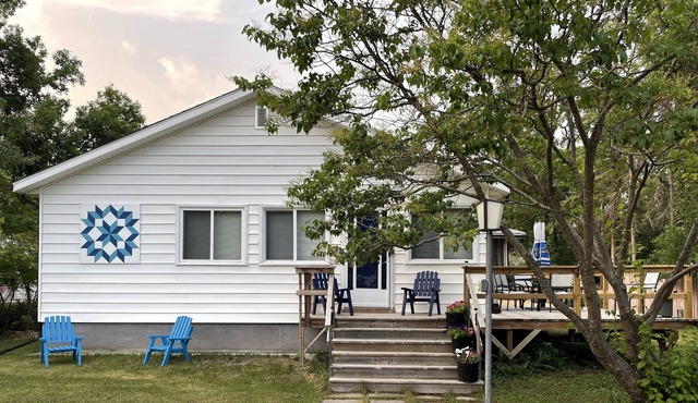 Winnipeg Beach Cottage Rental