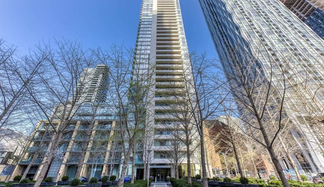Yorkville's Junior - One Bedroom Aparthotel, Sleeps 2
