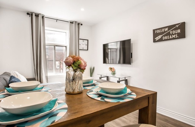 6Newly renovated studio the heart of mile end