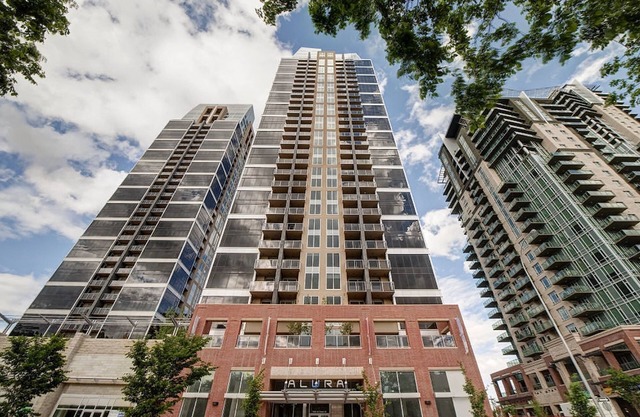 New Downtown apartment by Stampede ground BMO Saddle Dome