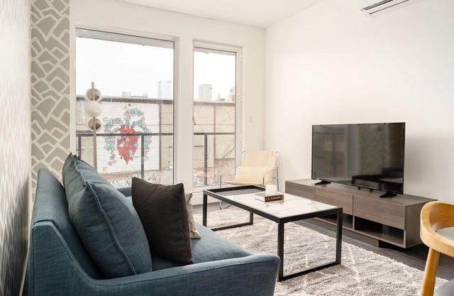 Sonder | The Richmond | Stylish 2BR + Balcony