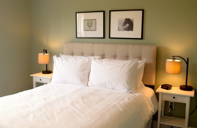 The Gables of PEI Resort: Admiral's Escape with Private Outdoor Hot Tub!