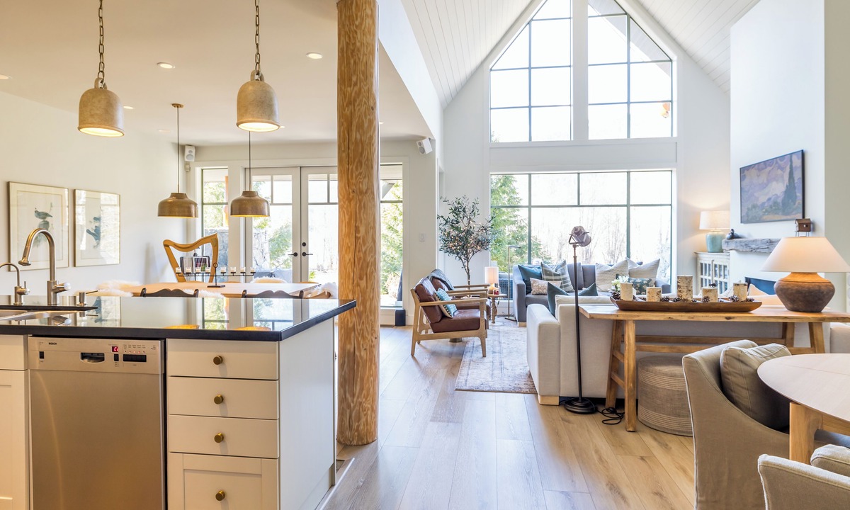 Nicklaus North House | NEW Beautiful Golf Course/Lake Setting, Mountain Views Plus Tennis/Pickleball Court Access