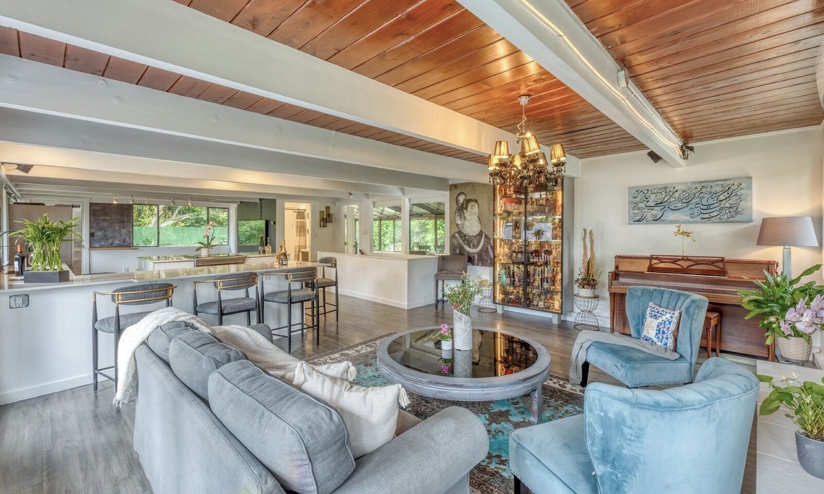 District of North Vancouver House | Modern 4BR Mid-Century Home - Solarium, Deck & Jacuzzi