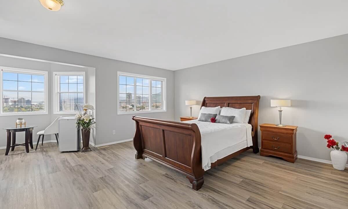 North End House | KnoxPeace BnB - Room 1
