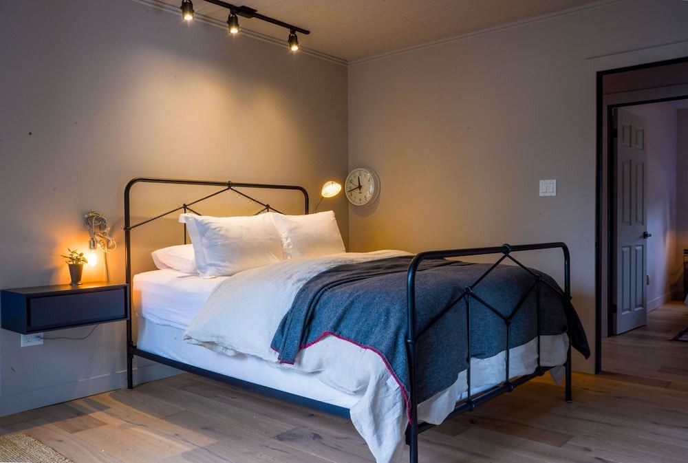 Photo of Bedroom in Wellington