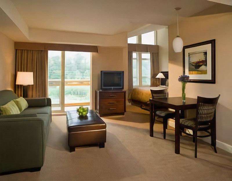 Photo of Livingroom in Garibaldi Highlands