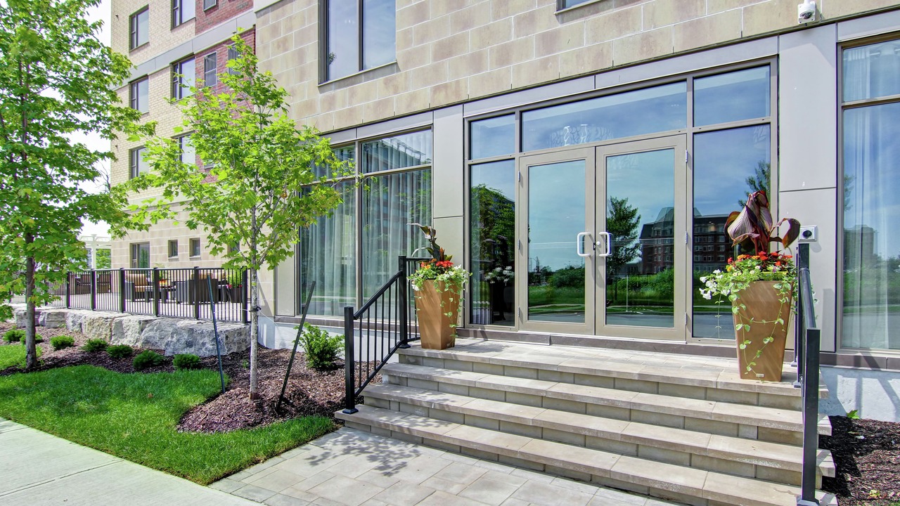 Photo of Buildings in Ottawa Division
