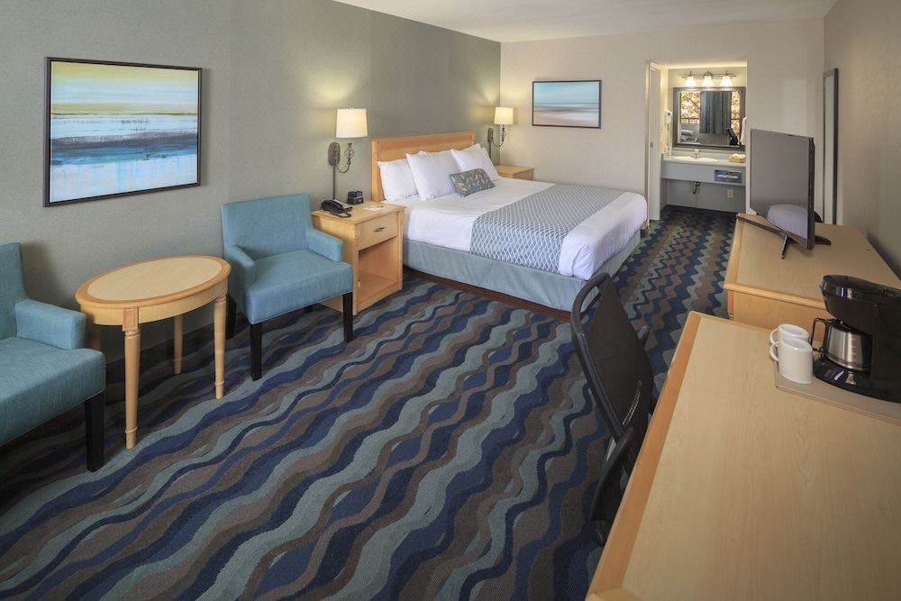 Photo of Bedroom in Saanich