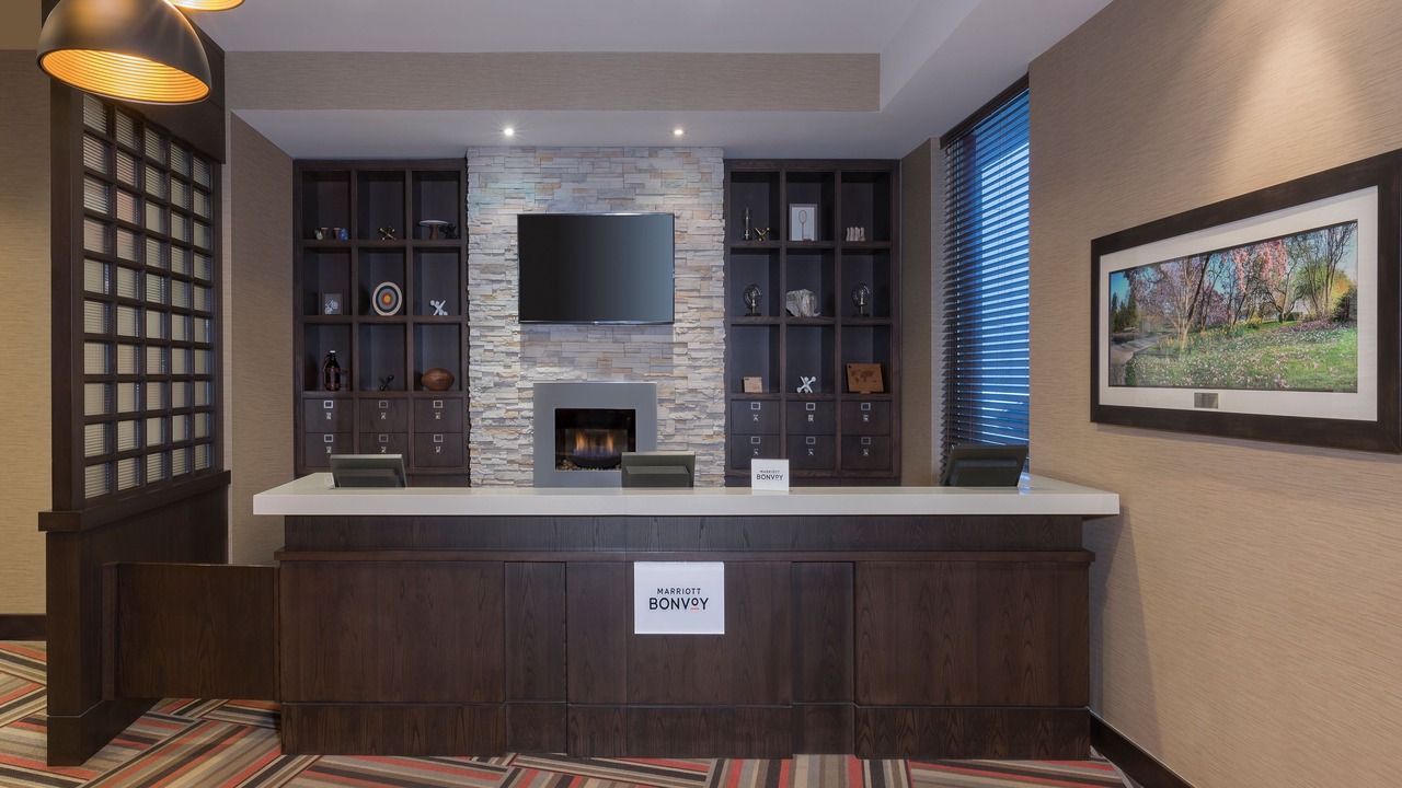 Photo of Livingroom in Fallsview