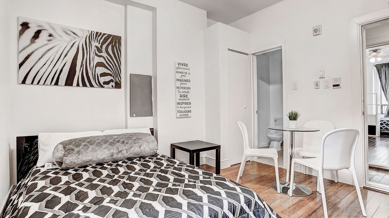 Photo of Bedroom in Shaughnessy Village