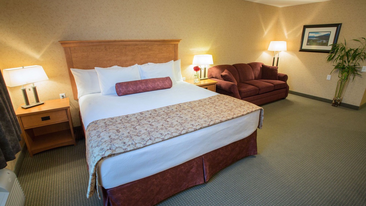 Photo of Bedroom in Sicamous