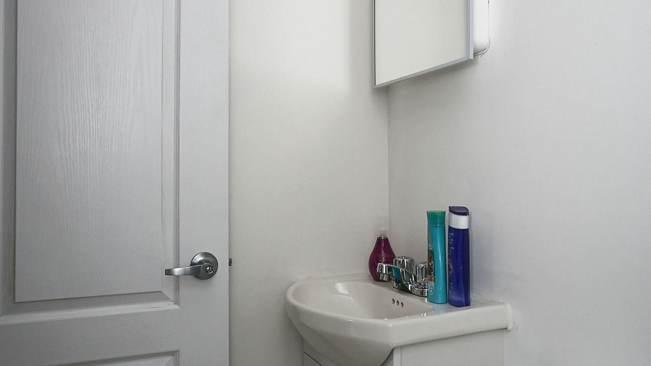 Photo of Bathroom in Shaughnessy Village