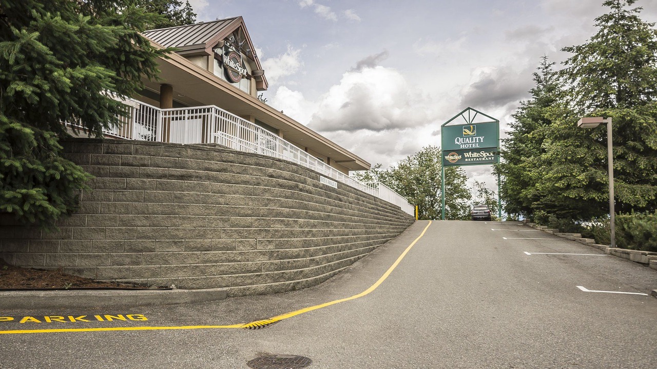 Photo of Buildings in Lower Sumas Mountain