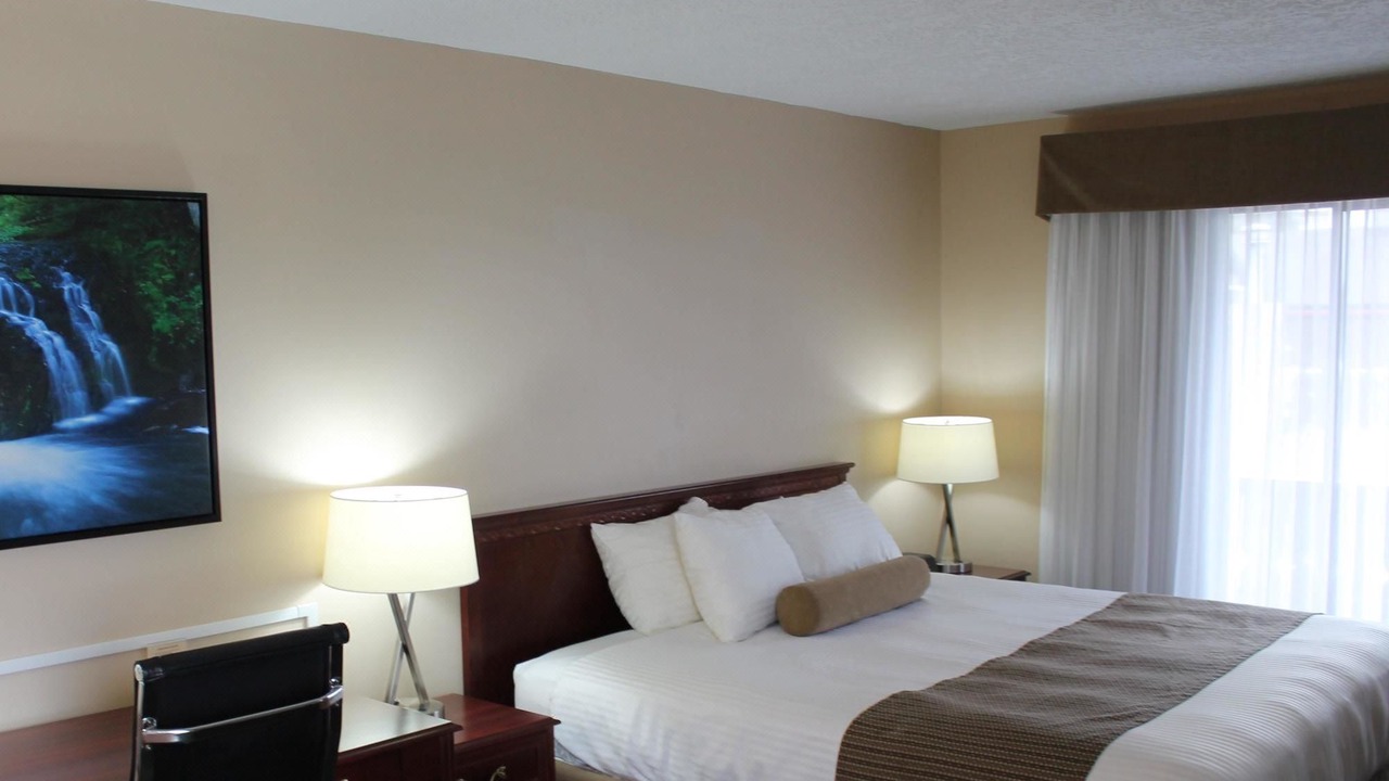 Photo of Bedroom in Campbell River