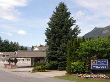 Photo of Buildings in Sicamous