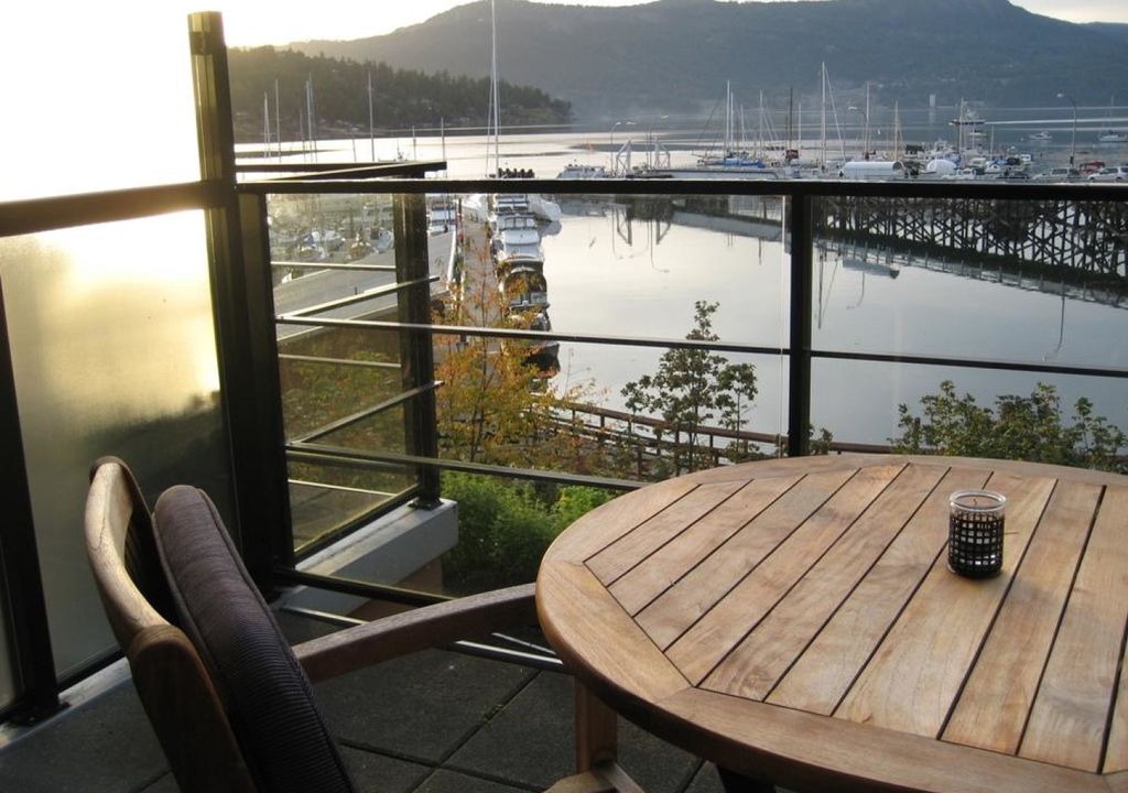 Photo of Others in Brentwood Bay