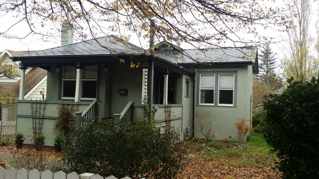 Photo of Buildings in Fernwood