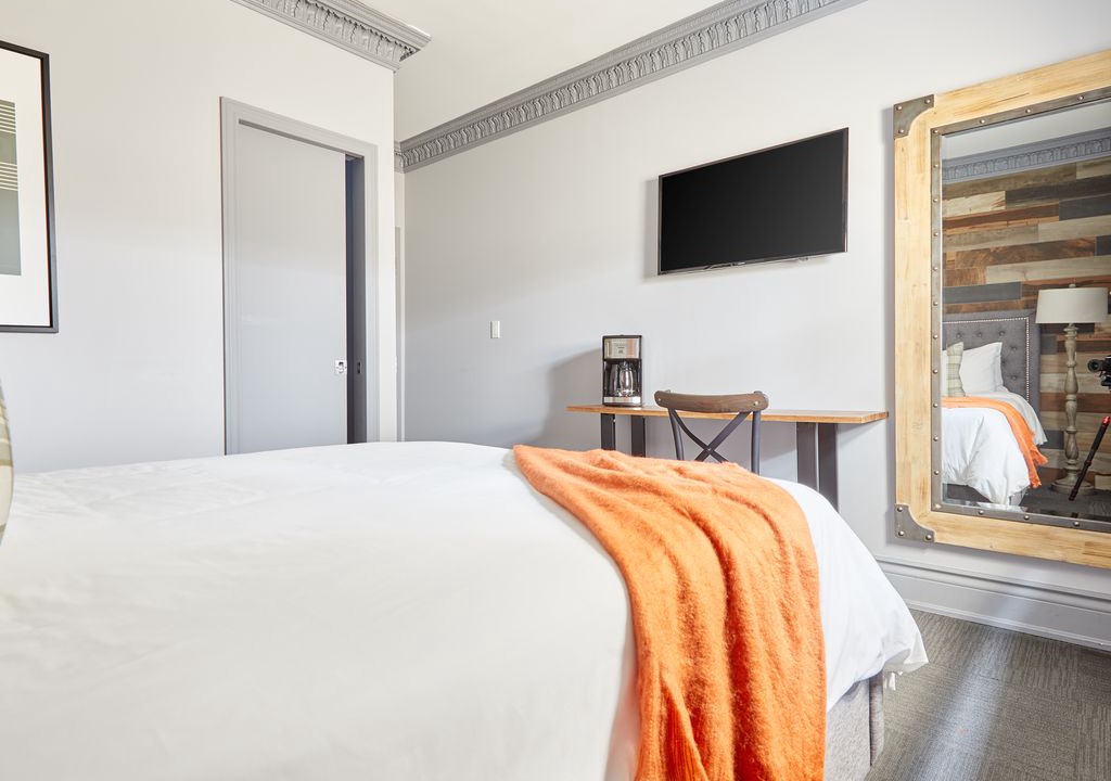 Photo of Bedroom in Church and Wellesley