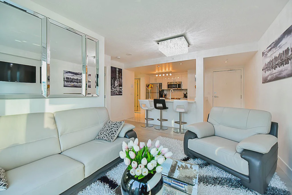Photo of Livingroom in Coal Harbour