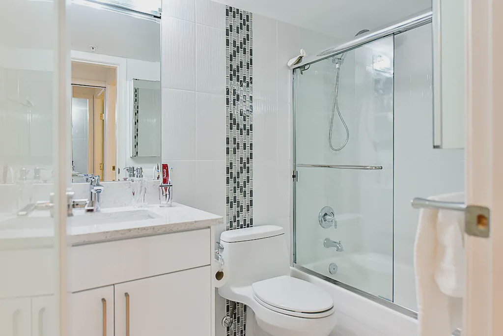 Photo of Bathroom in Coal Harbour
